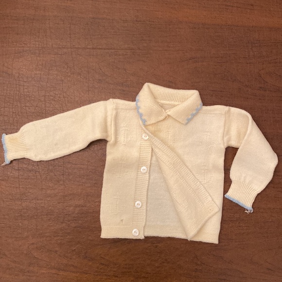 🎉Host Pick 🎉Precious Cream Colored Wool Anchor Motif Sweater with Blue Trim - Picture 2 of 9